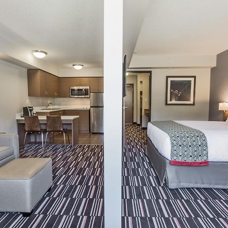 Microtel Inn & Suites By Wyndham Fort Saint John Fort St. John Exterior foto
